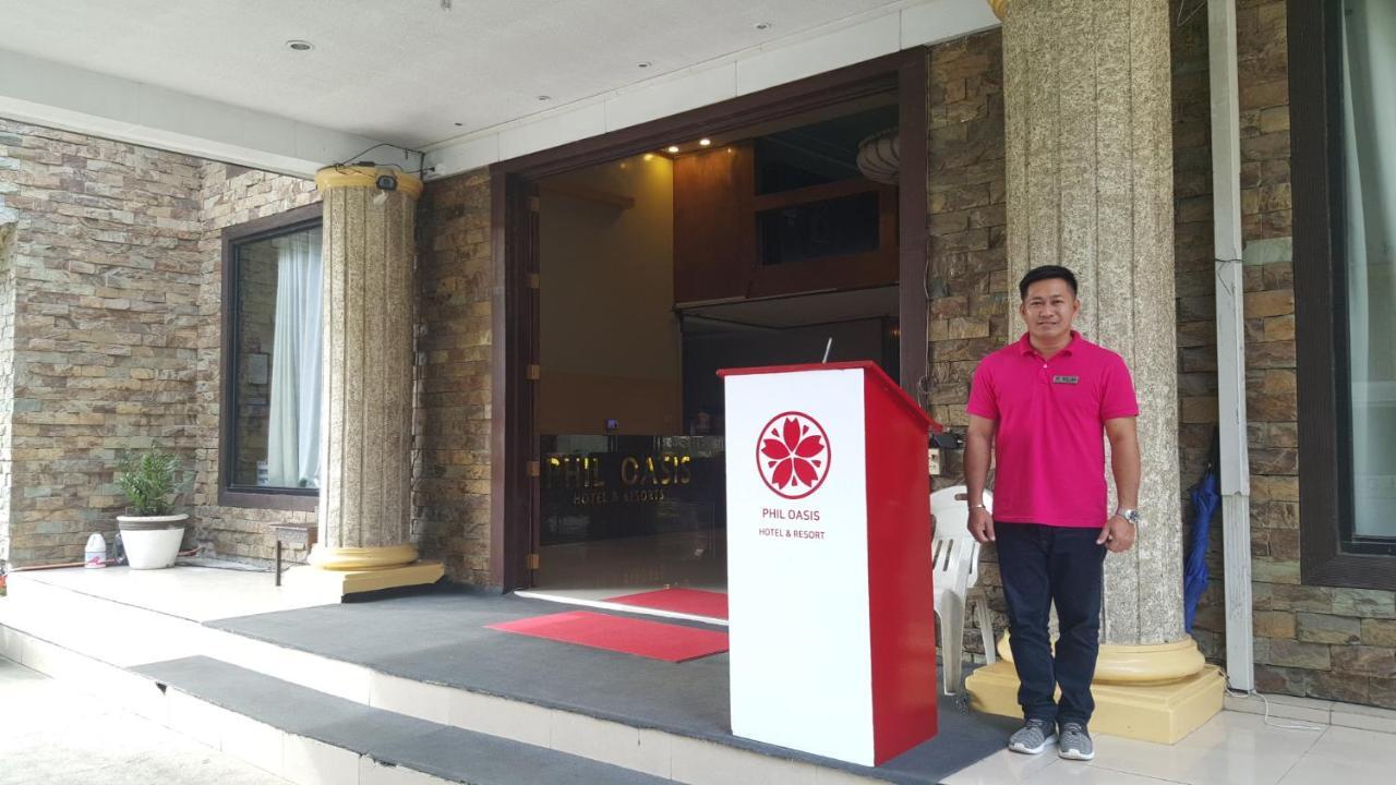 Phil Oasis Hotel & Resort Silang Exterior foto